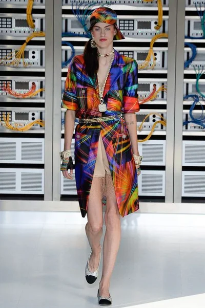 Look 44